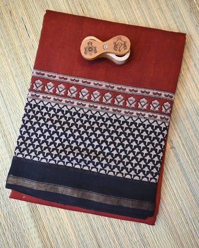 NOOR — Rust Red Classic