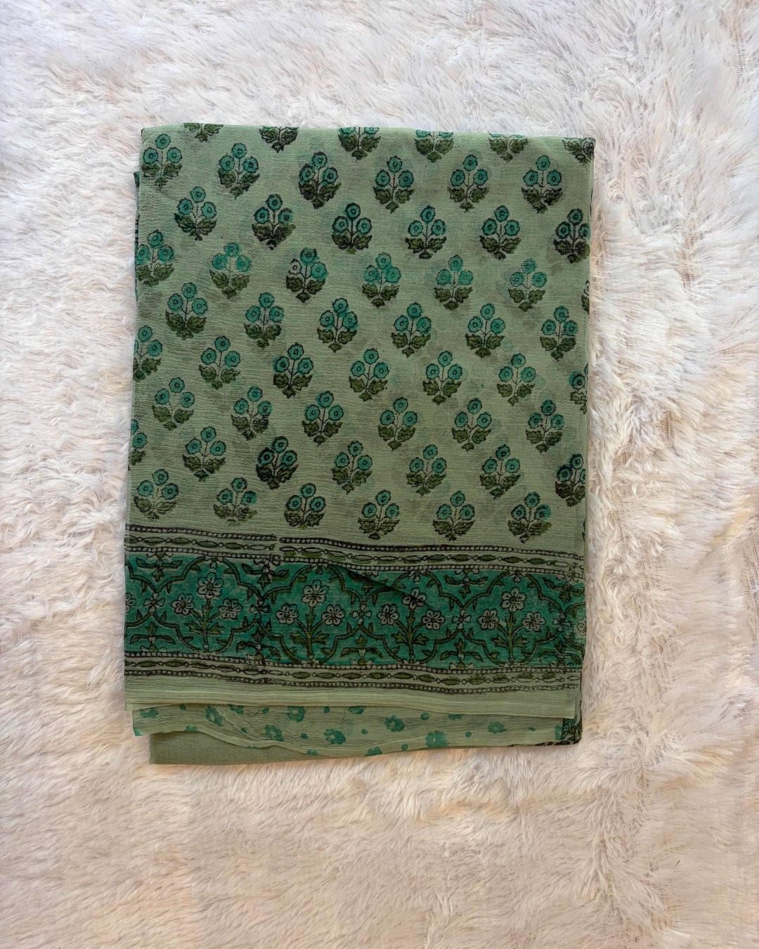 Vayura — Sage & Teal Butti