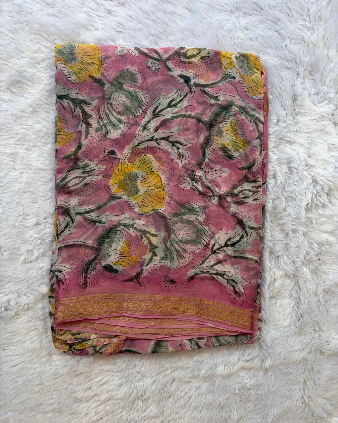 Vayura — Rose Garden